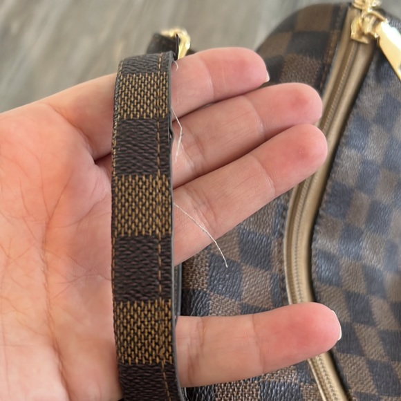 Checkered Backpack - Picture 4 of 4